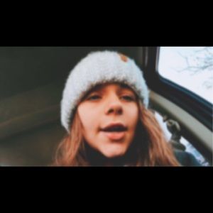 Meet your Posher, Jennica